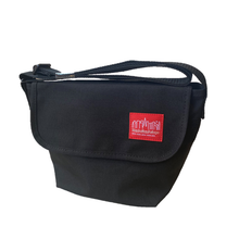 Load image into Gallery viewer, NYLON MESSENGER BAG XXS
